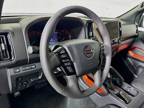 New 2025 Nissan Frontier PRO-4X image 9