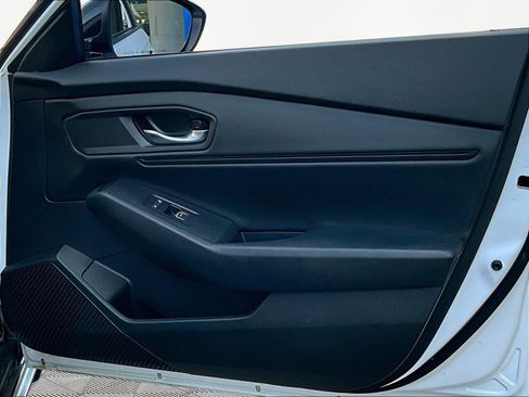 Used 2025 Honda Accord SE image 26