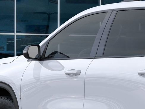 New 2026 Chevrolet Traverse Z71 image 12