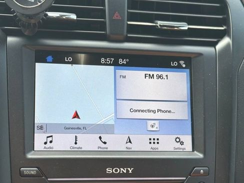 Used 2019 Ford Fusion Titanium FWD image 17