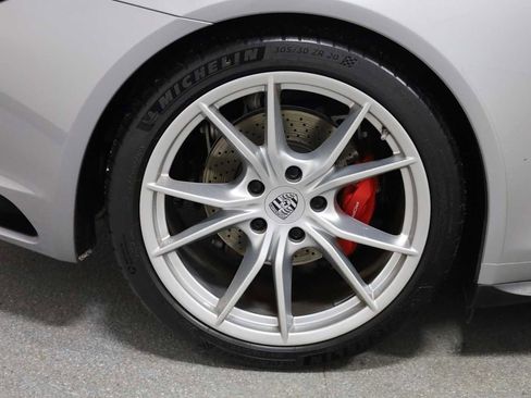Certified 2018 Porsche 911 Carrera 4S image 35