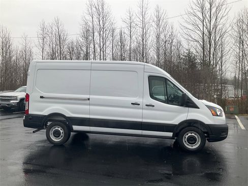 New 2026 Ford Transit 250 Base image 4