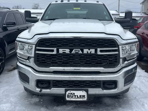 Used 2021 RAM 3500 Tradesman w/ Chrome Appearance Group image 2