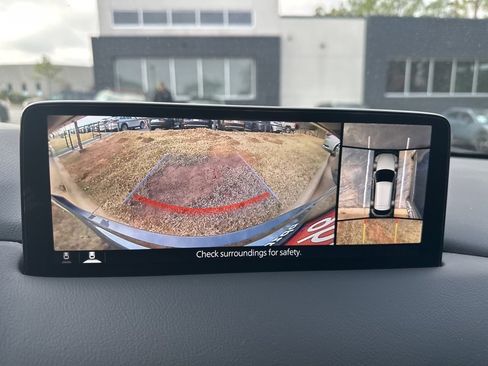 Used 2025 MAZDA CX-5 Signature image 11