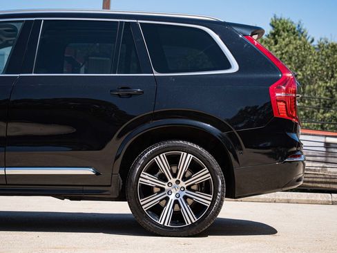 Certified 2023 Volvo XC90 T8 Plus w/ Protection Package Premier AWD/4WD image 4