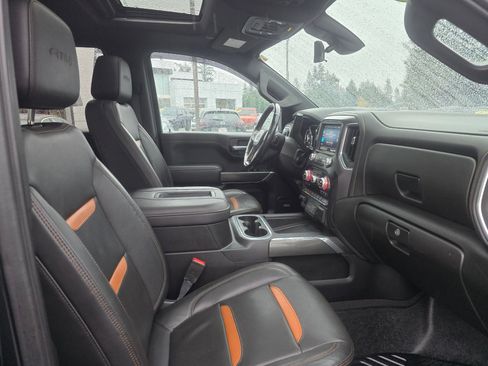 Used 2020 GMC Sierra 1500 AT4 w/ AT4 Premium Package image 11