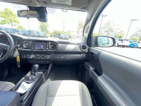 Used 2023 Toyota Tacoma SR RWD image 12