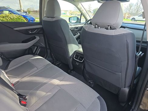 Used 2023 Subaru Outback Premium image 30