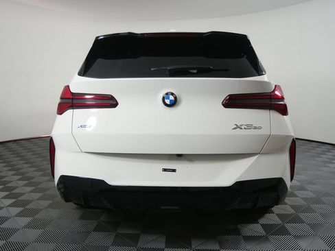 Used 2026 BMW X3 xDrive30i w/ M Sport Package AWD/4WD image 4