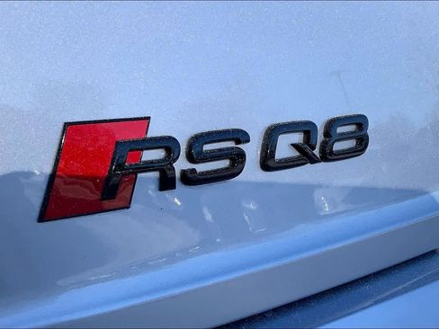 Used 2022 Audi RS Q8 image 9