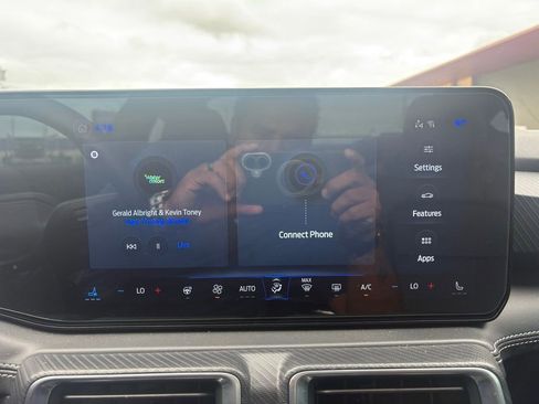 Used 2025 Ford Mustang Premium RWD image 17
