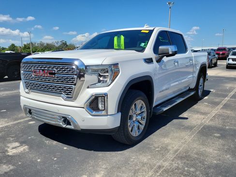 Used 2019 GMC Sierra 1500 Denali RWD image 3