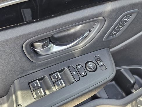 Certified 2024 Honda Pilot Touring image 16