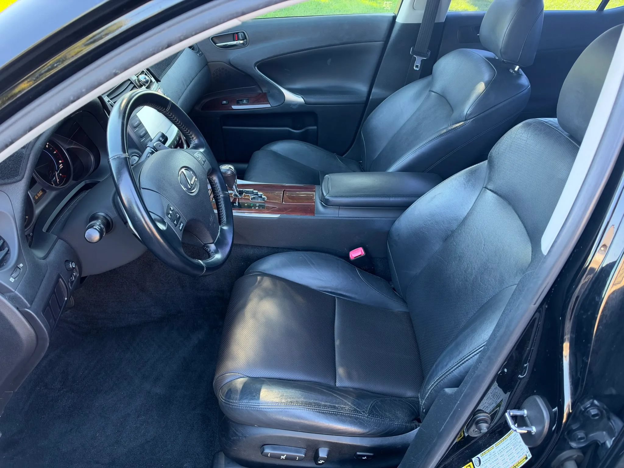 Used 2007 Lexus IS 350 RWD image 11