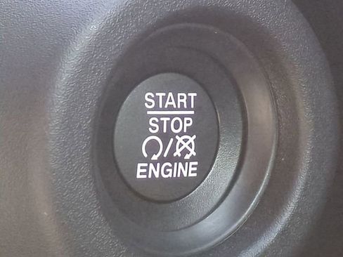 New 2024 RAM ProMaster 1500 w/ Convenience Group image 18