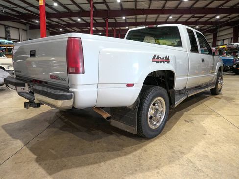 Used 1996 GMC Sierra 3500 4x4 Extended Cab image 8