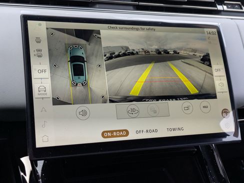 New 2026 Land Rover Range Rover Sport Dynamic SE image 13