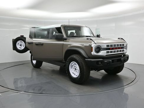 New 2026 Ford Bronco Heritage Edition AWD/4WD image 30