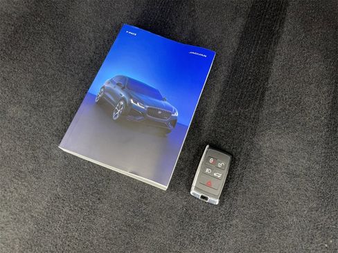 Used 2024 Jaguar F-PACE R-Dynamic S image 78