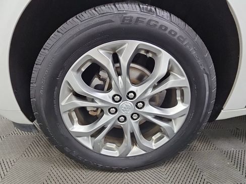 Used 2020 Buick Enclave Avenir w/ Avenir Technology Package FWD image 51