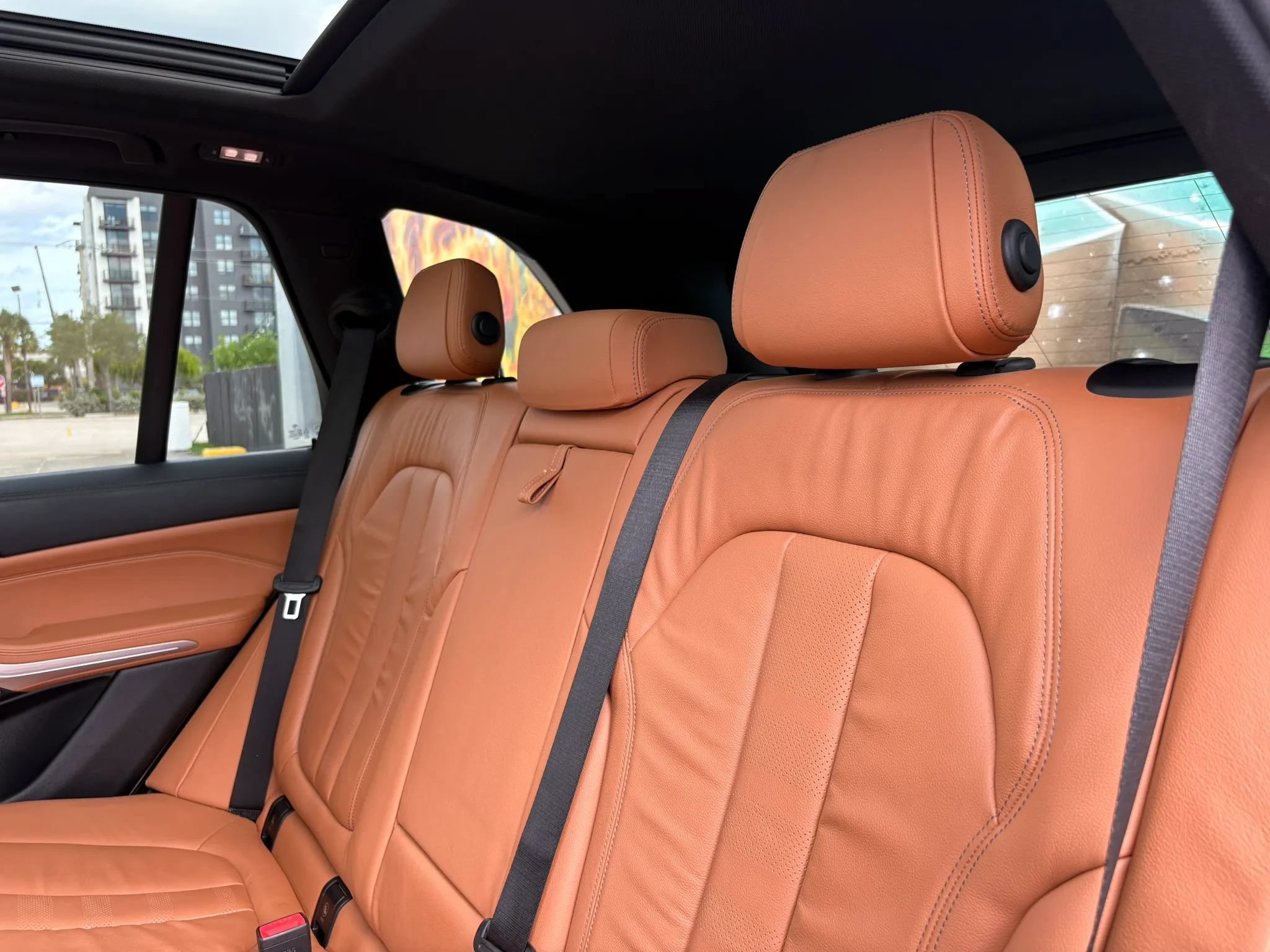 Used 2019 BMW X5 xDrive40i w/ Premium Package AWD/4WD image 19
