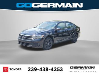 Used 2023 Volkswagen Jetta SE w/ Panoramic Sunroof Package FWD video 1