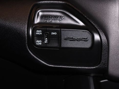 Used 2022 RAM 2500 Big Horn w/ Level C Equiment Group AWD/4WD image 26
