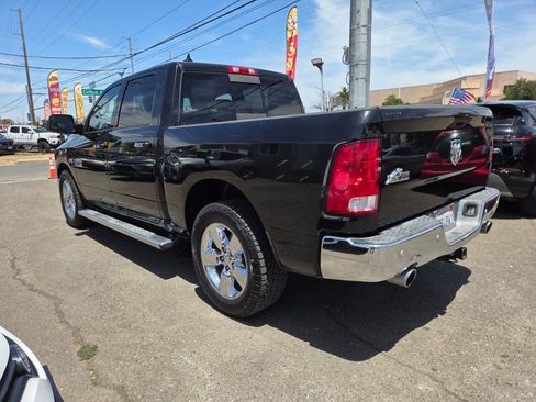 Used 2015 RAM 1500 Big Horn RWD image 2