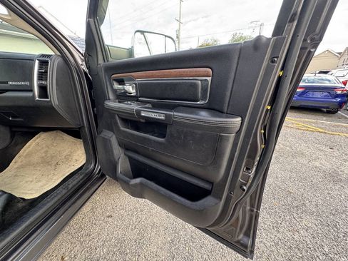 Used 2016 RAM 3500 Laramie AWD/4WD image 71