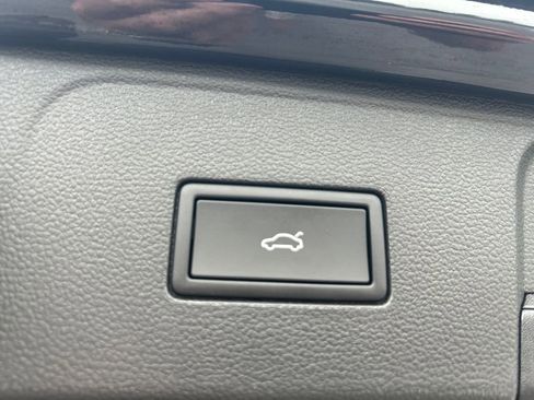 Used 2026 Volkswagen Atlas SE AWD/4WD image 43