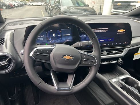 New 2026 Chevrolet Equinox EV LT w/ Comfort Package image 12