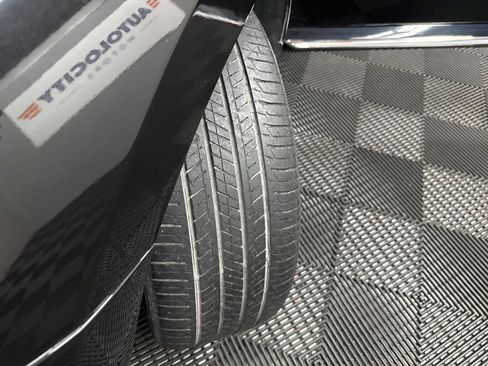 Used 2019 Volkswagen Beetle 2.0T SE image 35