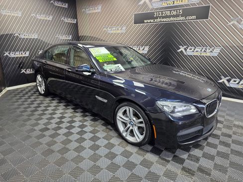 Used 2015 BMW 750Li image 8