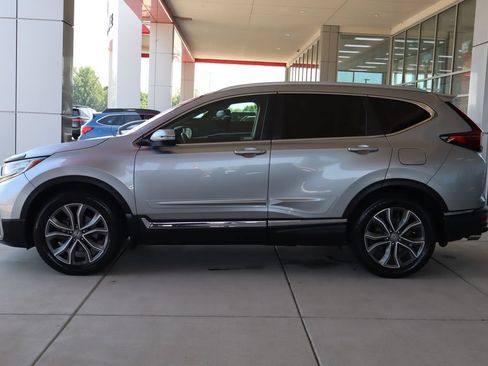 Used 2020 Honda CR-V Touring image 4