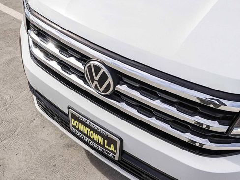 Used 2022 Volkswagen Atlas Cross Sport SEL R-Line image 8
