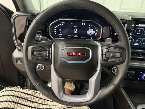 Certified 2026 GMC Sierra 1500 SLT w/ SLT Premium Plus Package AWD/4WD image 48