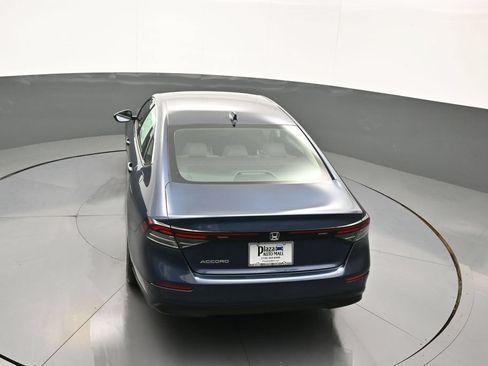 Used 2023 Honda Accord EX image 38