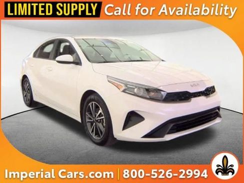 Used 2024 Kia Forte LXS FWD image 1