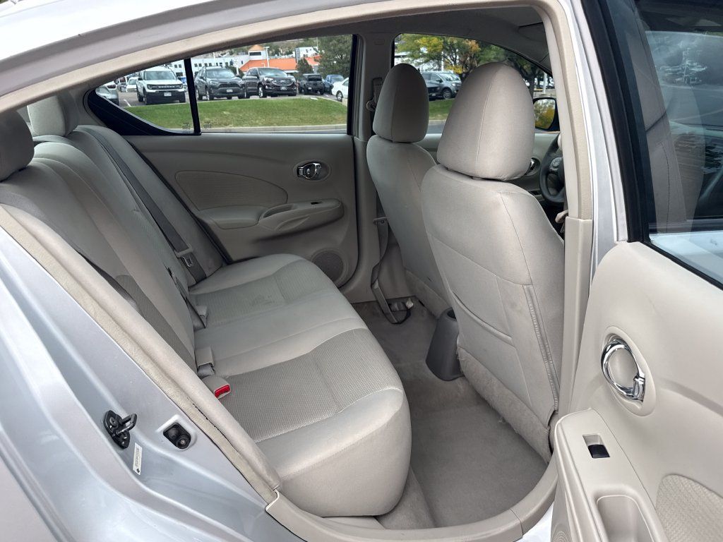 Used 2012 Nissan Versa FWD image 24