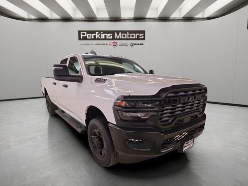 New 2026 RAM 2500 Tradesman AWD/4WD image 8