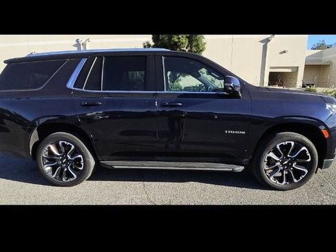 Used 2023 Chevrolet Tahoe LT w/ LT Signature Package image 7