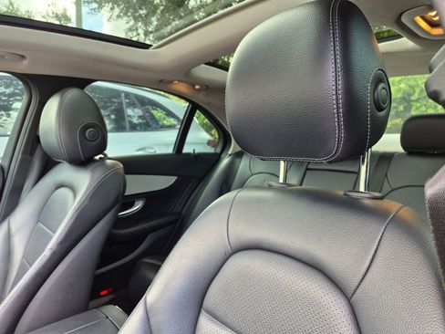 Used 2016 Mercedes-Benz C 300 Sedan image 5