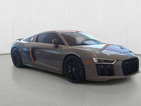 Used 2017 Audi R8 V10 plus w/ Full Leather Package AWD/4WD image 3