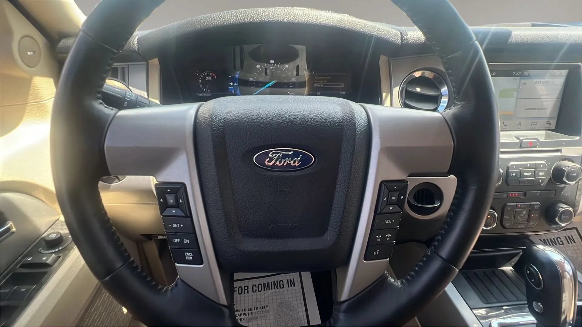 Used 2016 Ford Expedition Limited w/ Equipment Group 301A RWD image 11
