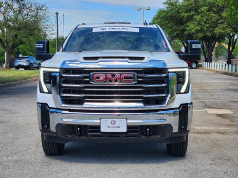 Used 2025 GMC Sierra 2500 SLE w/ SLE Value Package; AWD/4WD image 30
