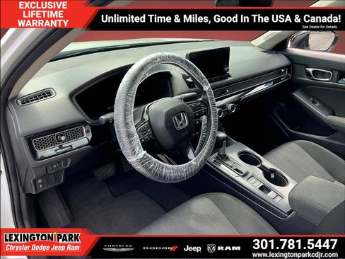 Used 2022 Honda Civic EX image 16
