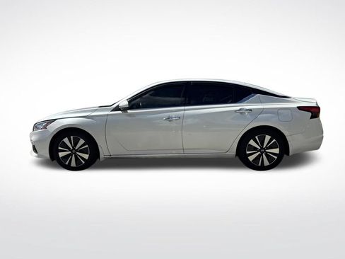 Used 2019 Nissan Altima 2.5 SV FWD image 8