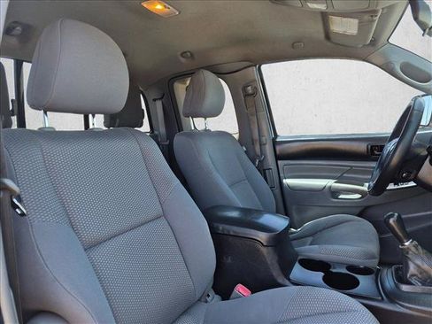 Used 2015 Toyota Tacoma 2WD Access Cab w/ Convenience Package image 22