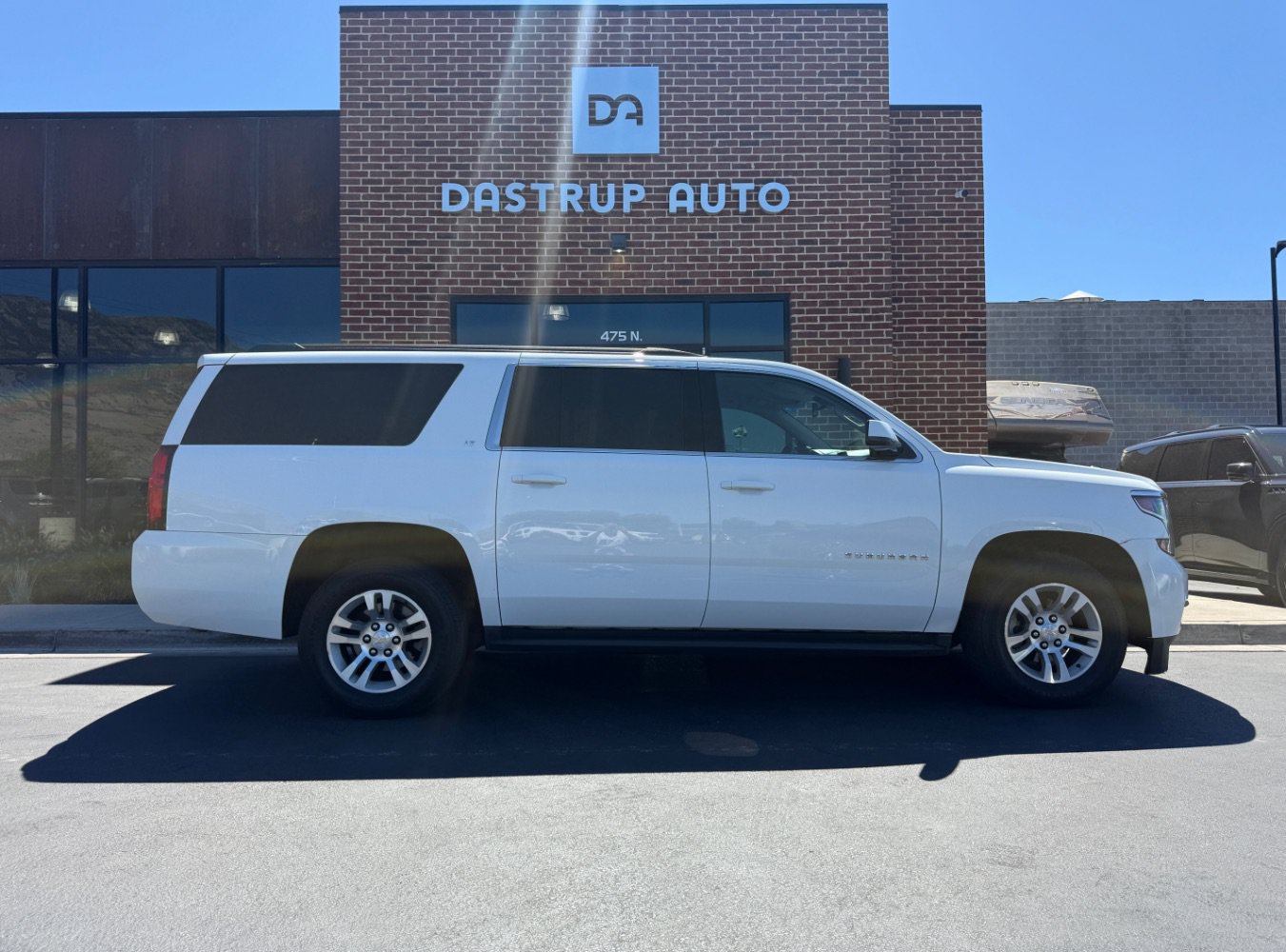 Used 2016 Chevrolet Suburban LT w/ Max Trailering Package AWD/4WD image 4