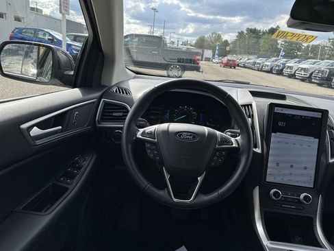 Used 2024 Ford Edge SEL w/ Convenience Package AWD/4WD image 13